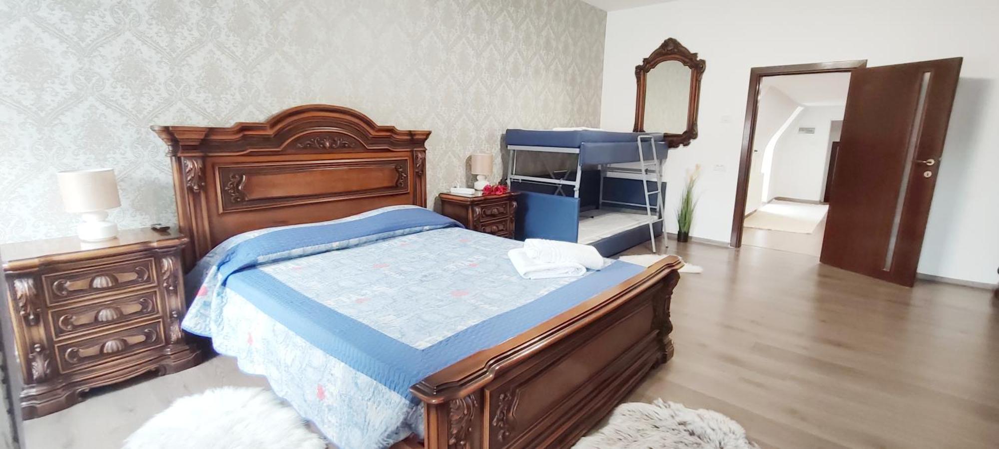 Brasov Central Suites Экстерьер фото